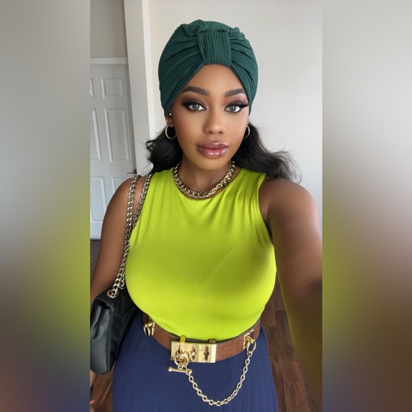 Meet your Posher, Renee - Picture 1 of 1